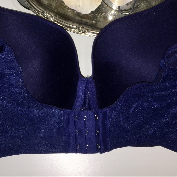 Youmita bra 34DDD - Picture 3 of 4